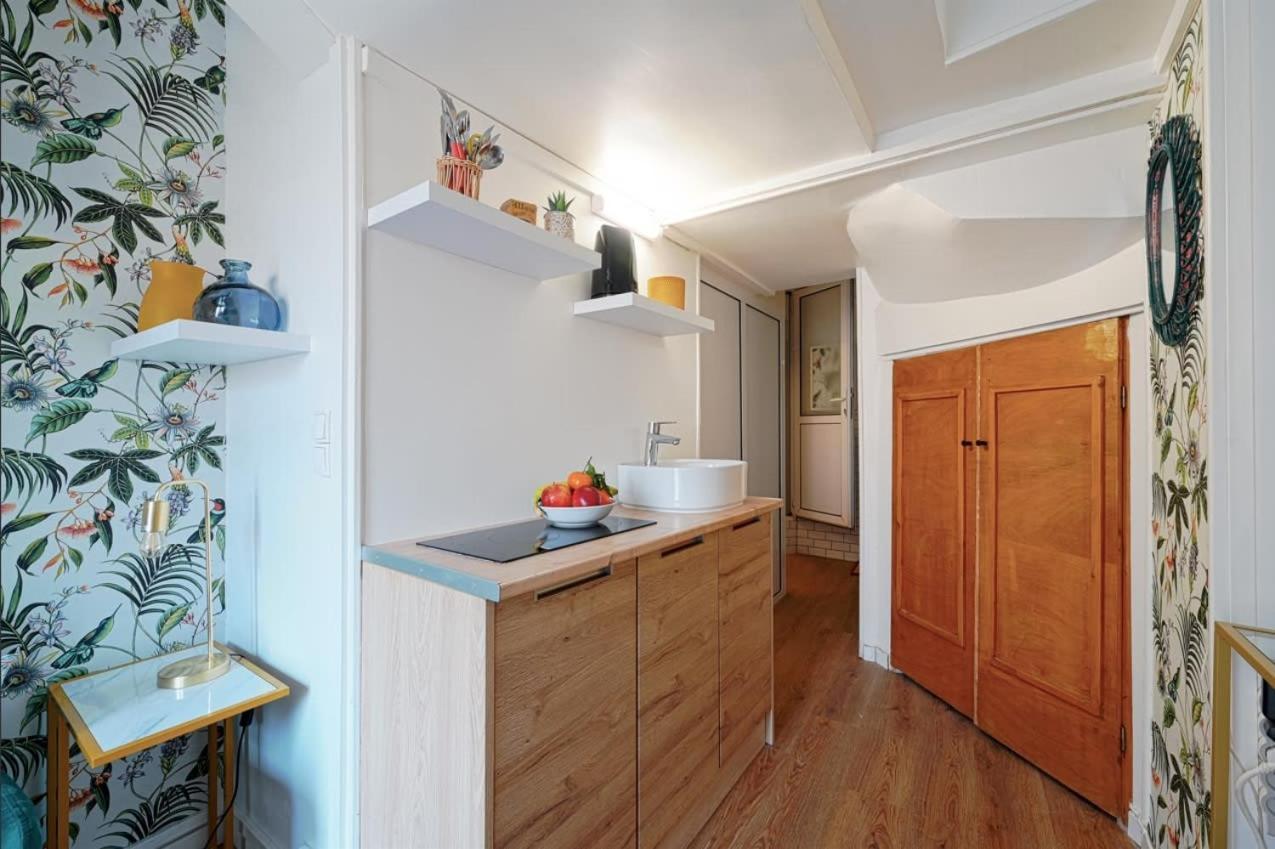 Cosy Renovated Studio In Heart Of Marais, Best Area To Discover In Paris Apartment Exterior photo