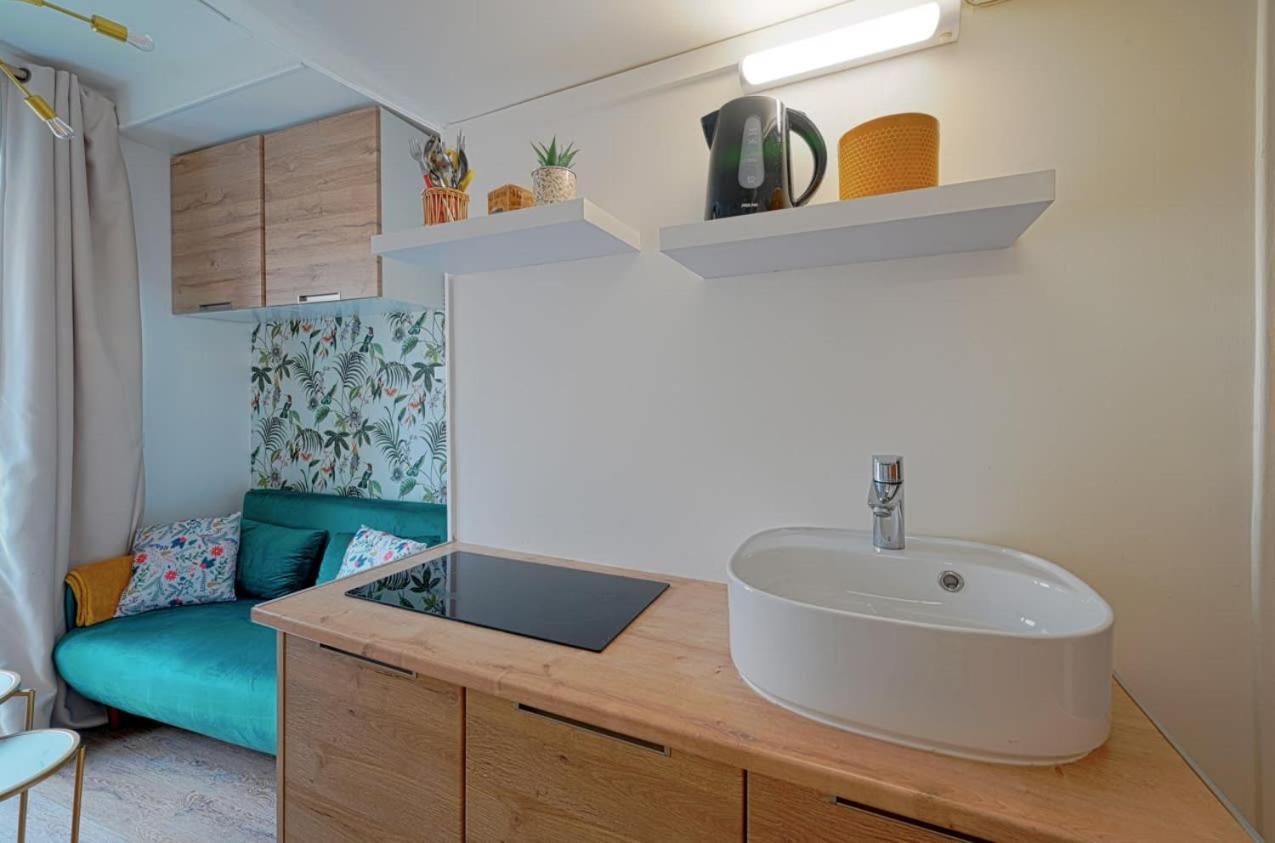Cosy Renovated Studio In Heart Of Marais, Best Area To Discover In Paris Apartment Exterior photo